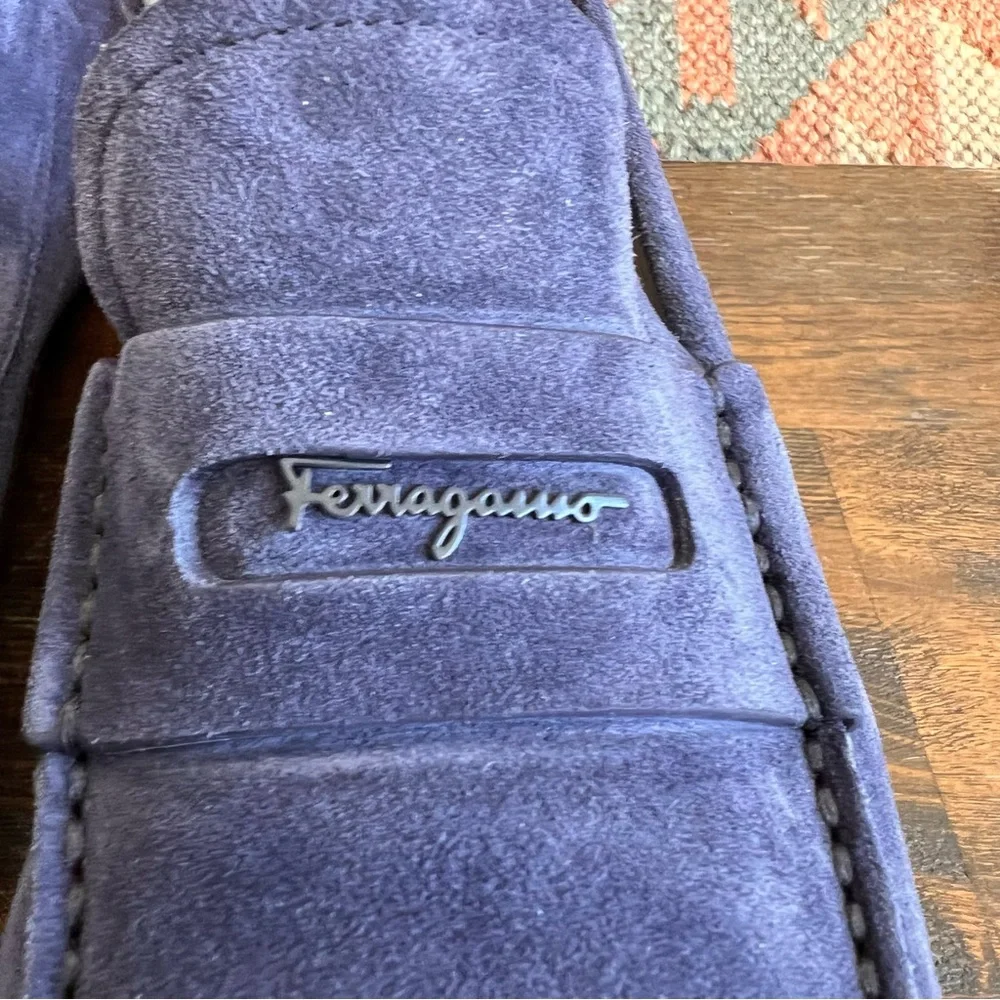 Salvatore Ferragamo NEWTON Blue Suede Driving Loafers US9 E (Display Shoes)